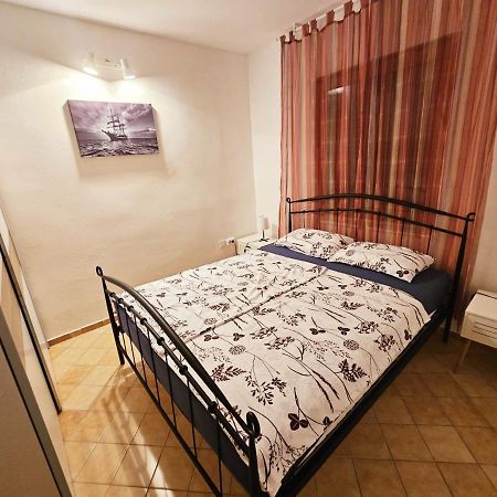 Apartman Mihaela วรซี ภายนอก รูปภาพ